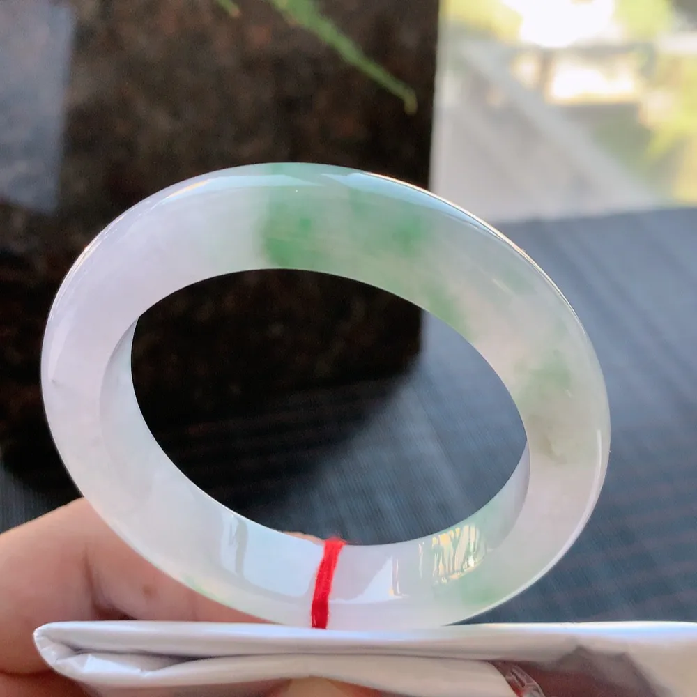 正圈冰绿花 无瑕 尺寸:53.1/11.6/9.6 花美 种水好