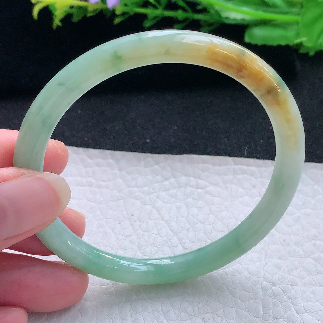 xx自然光57*6.8*7叮当镯 翡翠a货玉手镯三彩圆条玉手环 美人镯