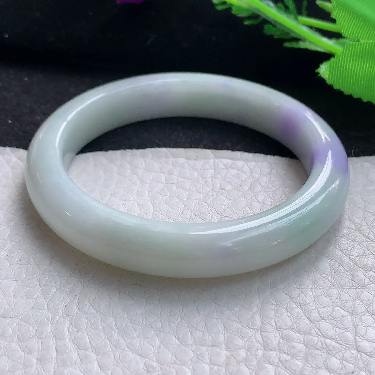 xx自然光54*11*8.5平安镯 缅甸翡翠A货飘紫宽边玉手镯玉手环