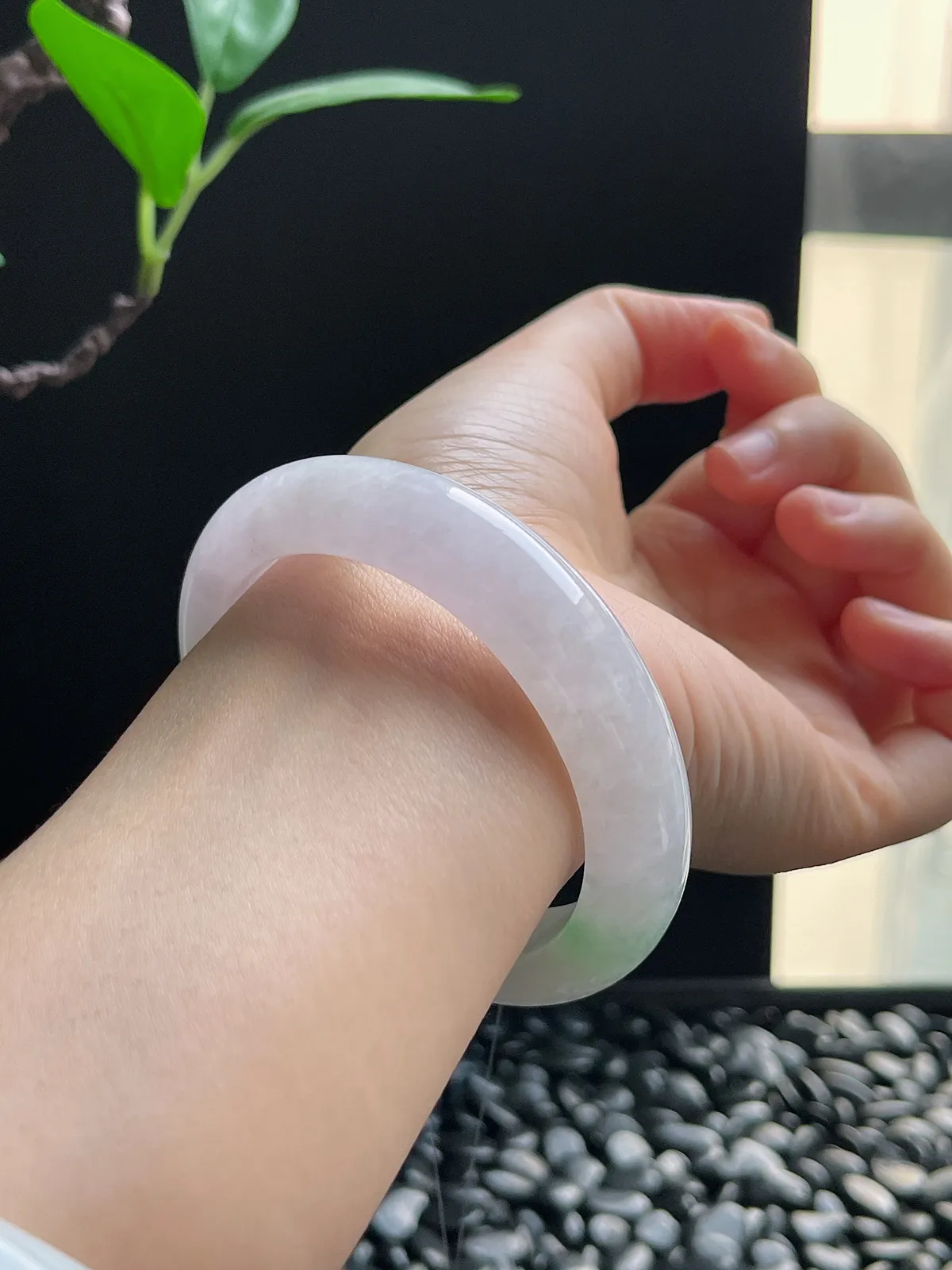 正圈55.3圈口，翡翠冰糯种春带彩手镯