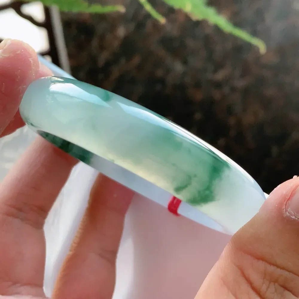 正圈高冰飘花 天然棉根 尺寸:52.1/13.1/8.2 花美 种水好🥰🥰