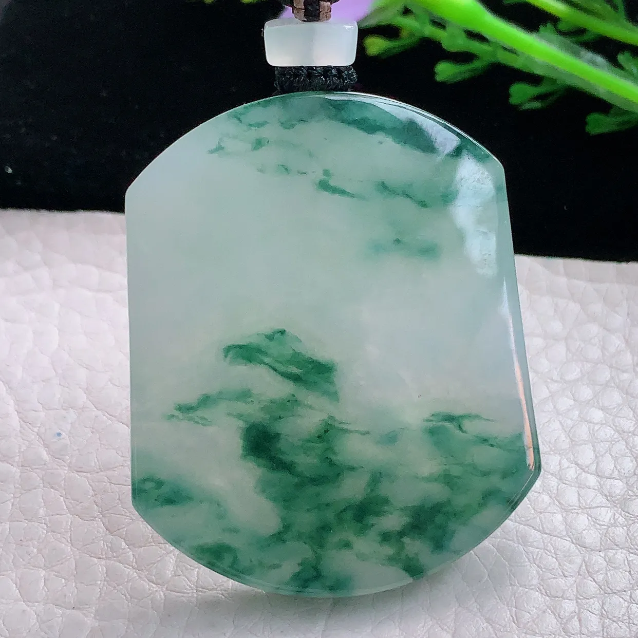 yl实拍49.8*41*6.2天然缅甸翡翠冰飘花意境无事牌吊坠 素面简单玉坠