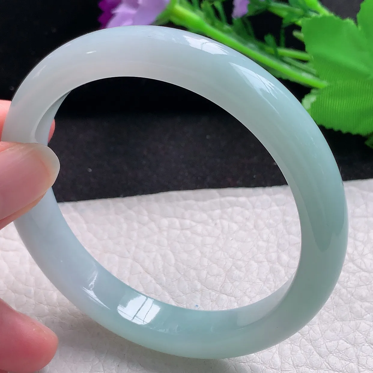 xx自然光59*11*7.8平安镯 缅甸翡翠A货冰胶浅绿宽边玉手镯玉手环