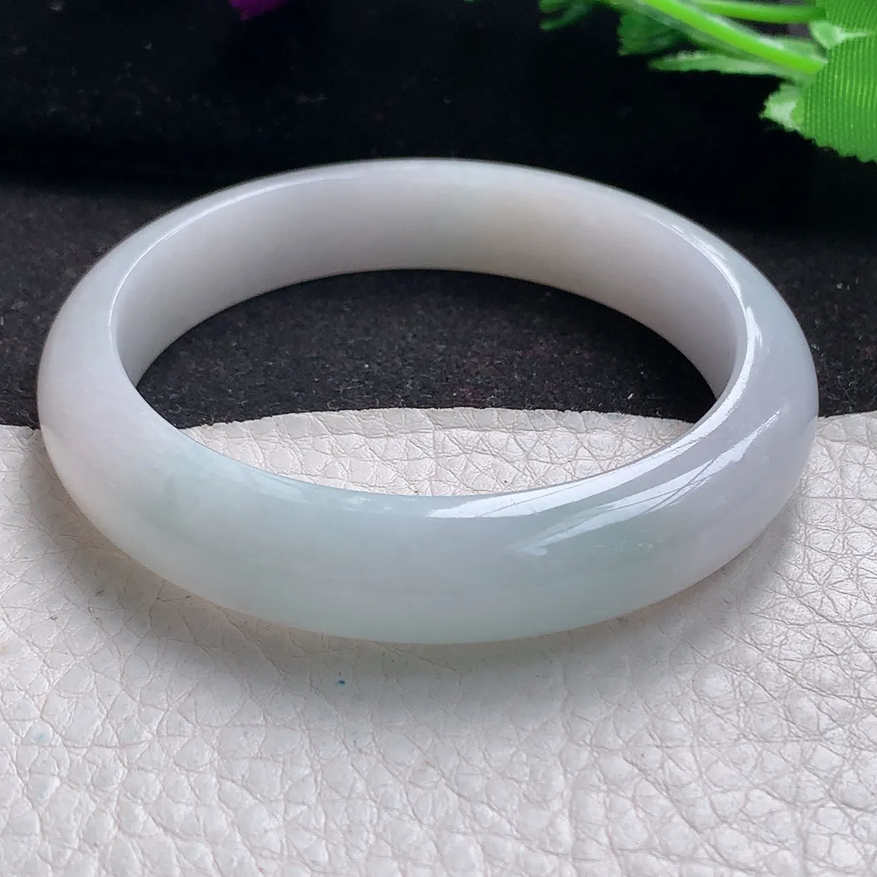 qn自然光57*12.2*7.8平安镯 缅甸翡翠A货蓝韵宽边玉手镯玉手环