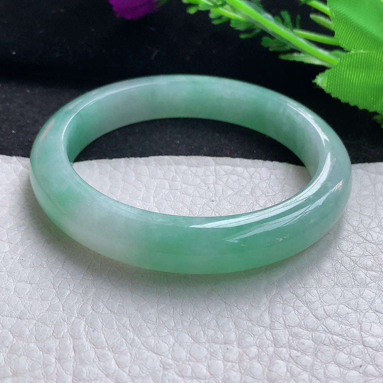 hy自然光57.5*11.2*8.5平安镯 缅甸翡翠A货冰绿宽边玉手镯玉手环