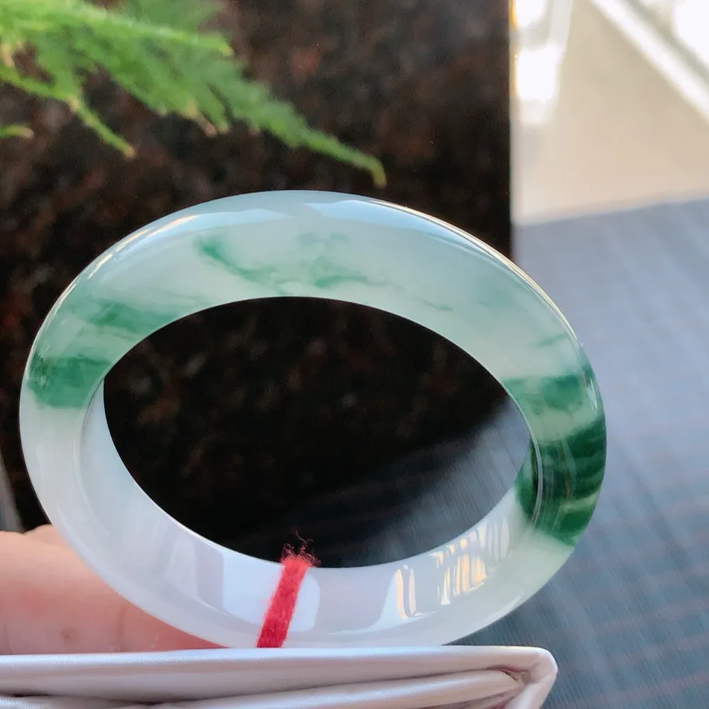 正圈高冰飘花 天然棉根 尺寸:52.1/13.1/8.2 花美 种水好🥰🥰