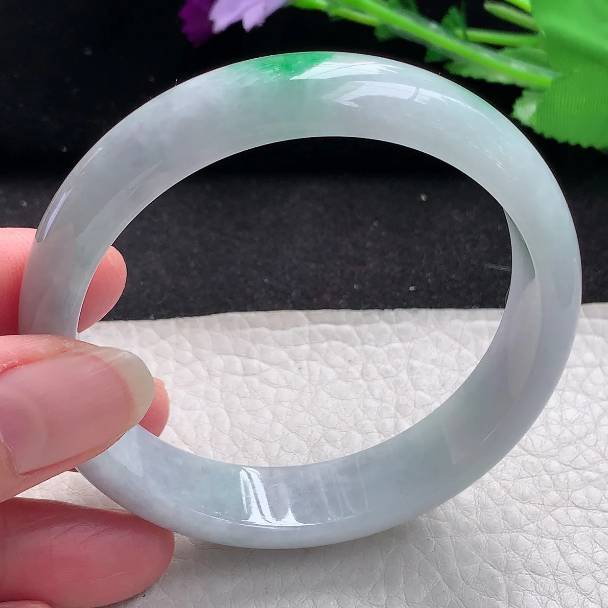 jm自然光58.5*13.9*7平安镯 缅甸翡翠A货飘阳绿宽边玉手镯玉手环