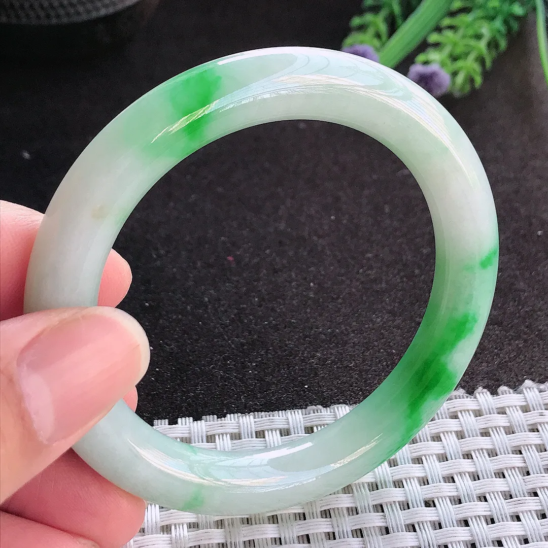 天然A货翡翠52.5/9.3/9.5老坑精美辣阳绿圆条手镯翡翠玉镯
