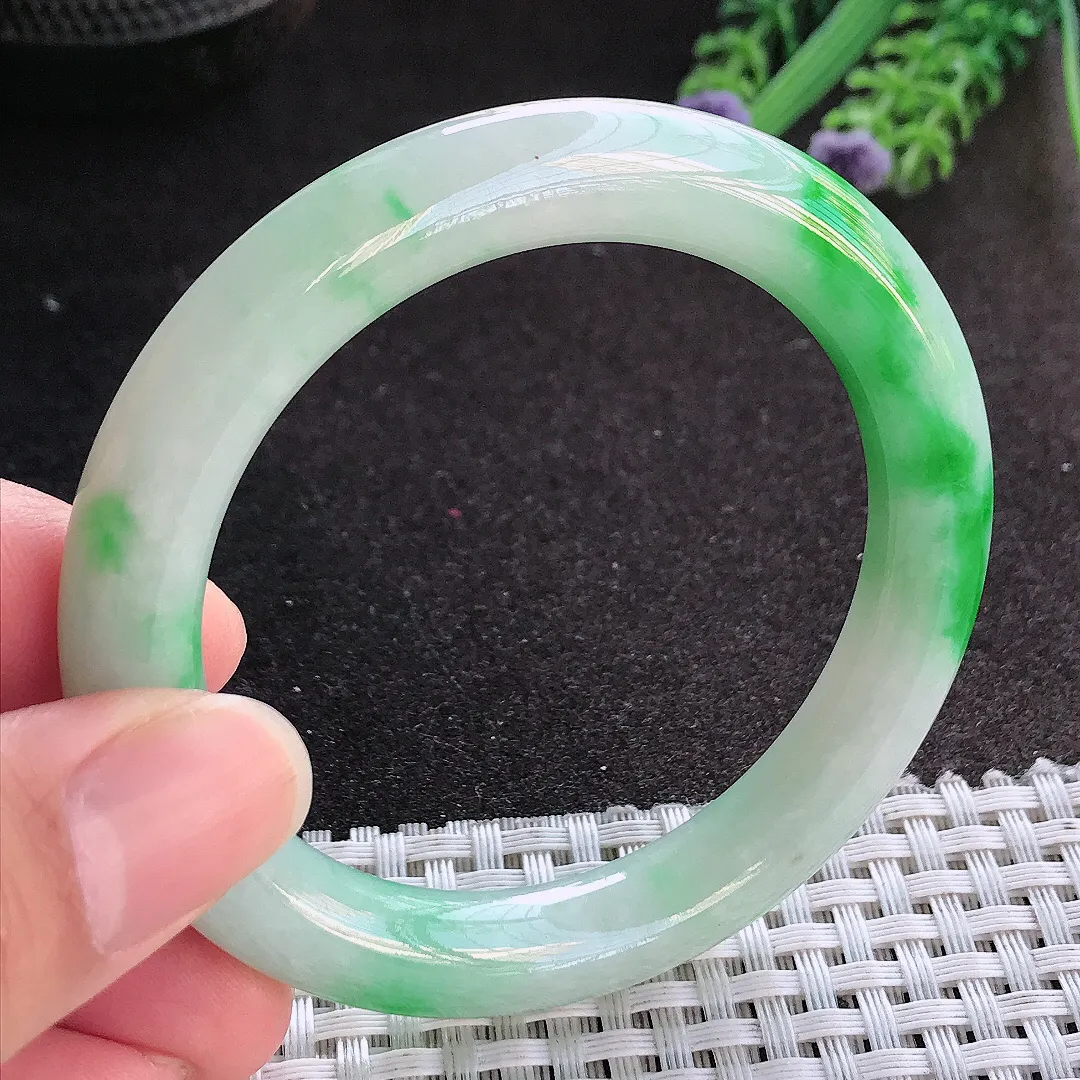 天然A货翡翠52.5/9.3/9.5老坑精美辣阳绿圆条手镯翡翠玉镯