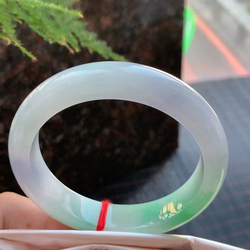 正圈冰糯春彩 无瑕 尺寸:58.2/13.2/8.4 超美