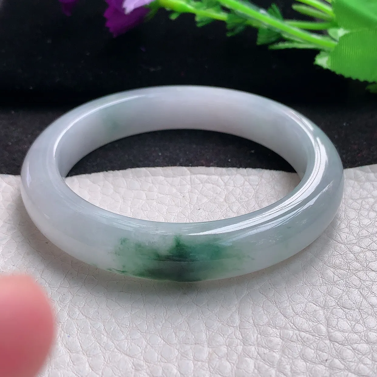 js自然光59*12*9平安镯 缅甸翡翠A货飘花宽边玉手镯玉手环