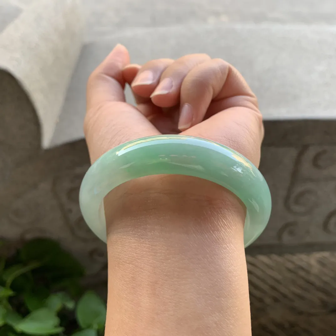 小圈口52.5-13.6-8.2 【冰飘绿正圈手镯】正圈52 53可戴