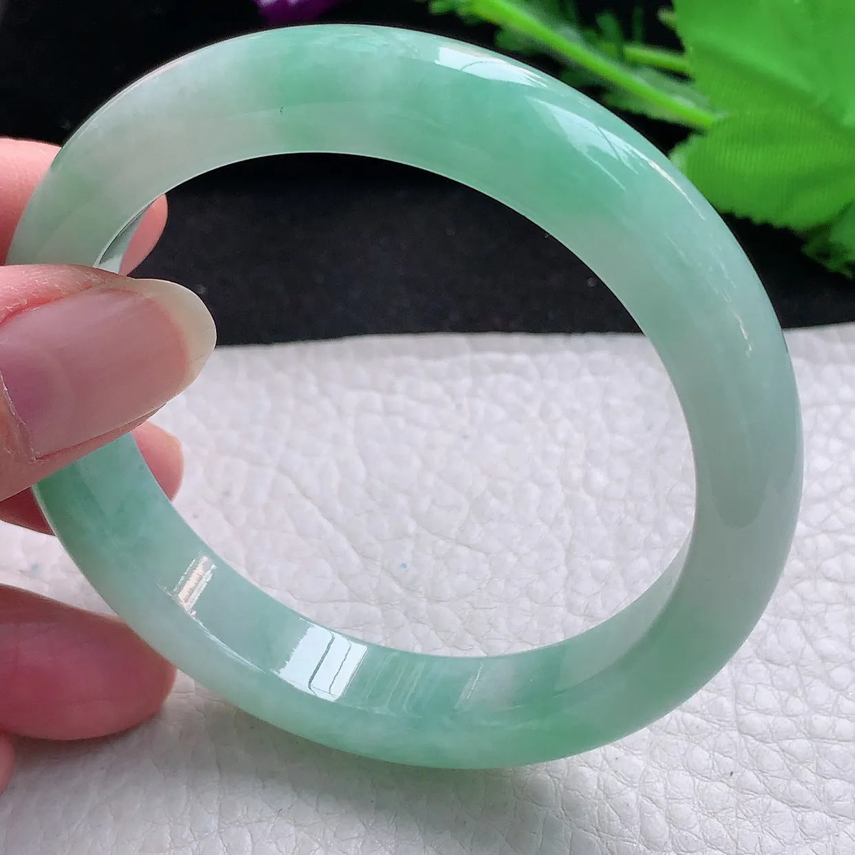 hy自然光57.5*11.2*8.5平安镯 缅甸翡翠A货冰绿宽边玉手镯玉手环