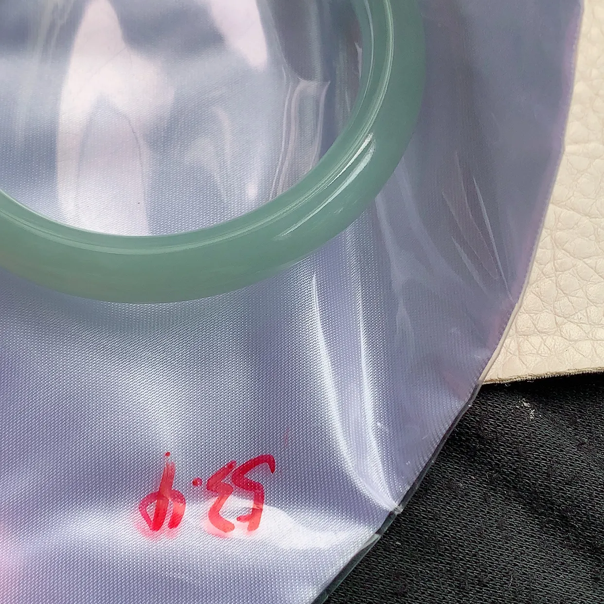 xx自然光53*8美人镯 缅甸翡翠A货浅绿清新圆条玉手镯玉手环 叮当镯