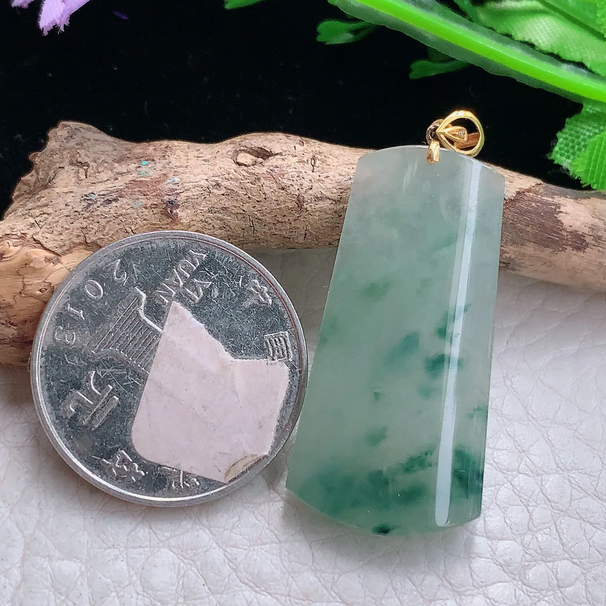 yl实拍35.5*17.5*4天然缅甸翡翠冰飘花平安无事牌吊坠