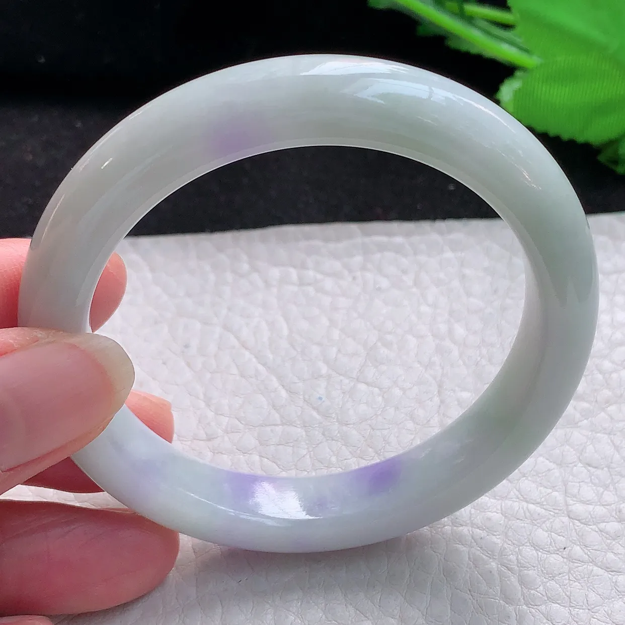 xx自然光54*11*8.5平安镯 缅甸翡翠A货飘紫宽边玉手镯玉手环