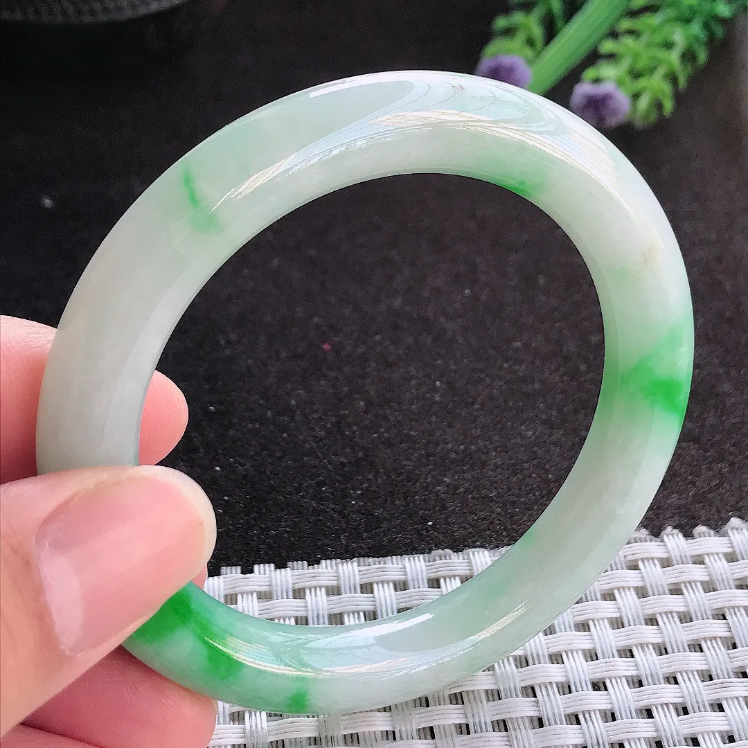 天然A货翡翠52.5/9.3/9.5老坑精美辣阳绿圆条手镯翡翠玉镯