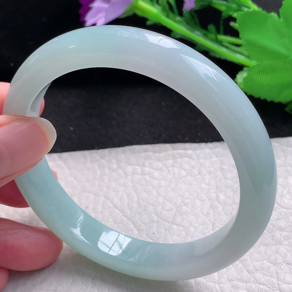 xx自然光59*11*7.8平安镯 缅甸翡翠A货冰胶浅绿宽边玉手镯玉手环