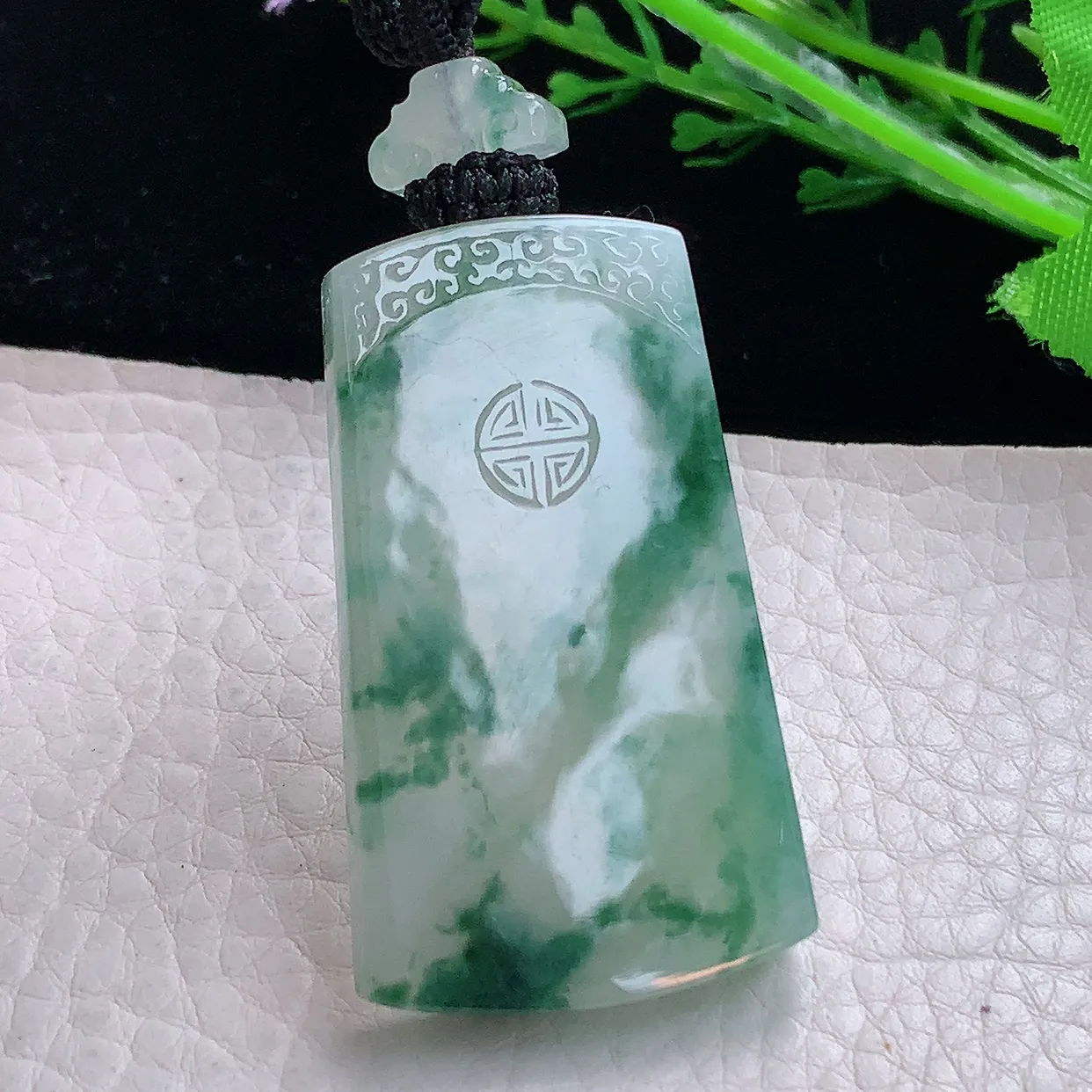 yl实拍46.3*27*6天然缅甸翡翠冰飘花平安无事牌吊坠 意境素面牌玉坠