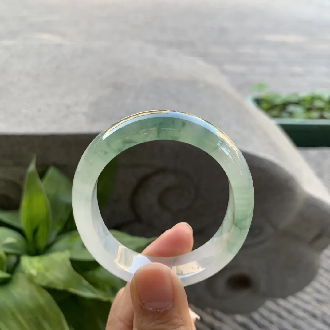 圈口54.2-45.8-13.2-7.1 【冰种飘花贵妃手镯】贵妃54 55可戴