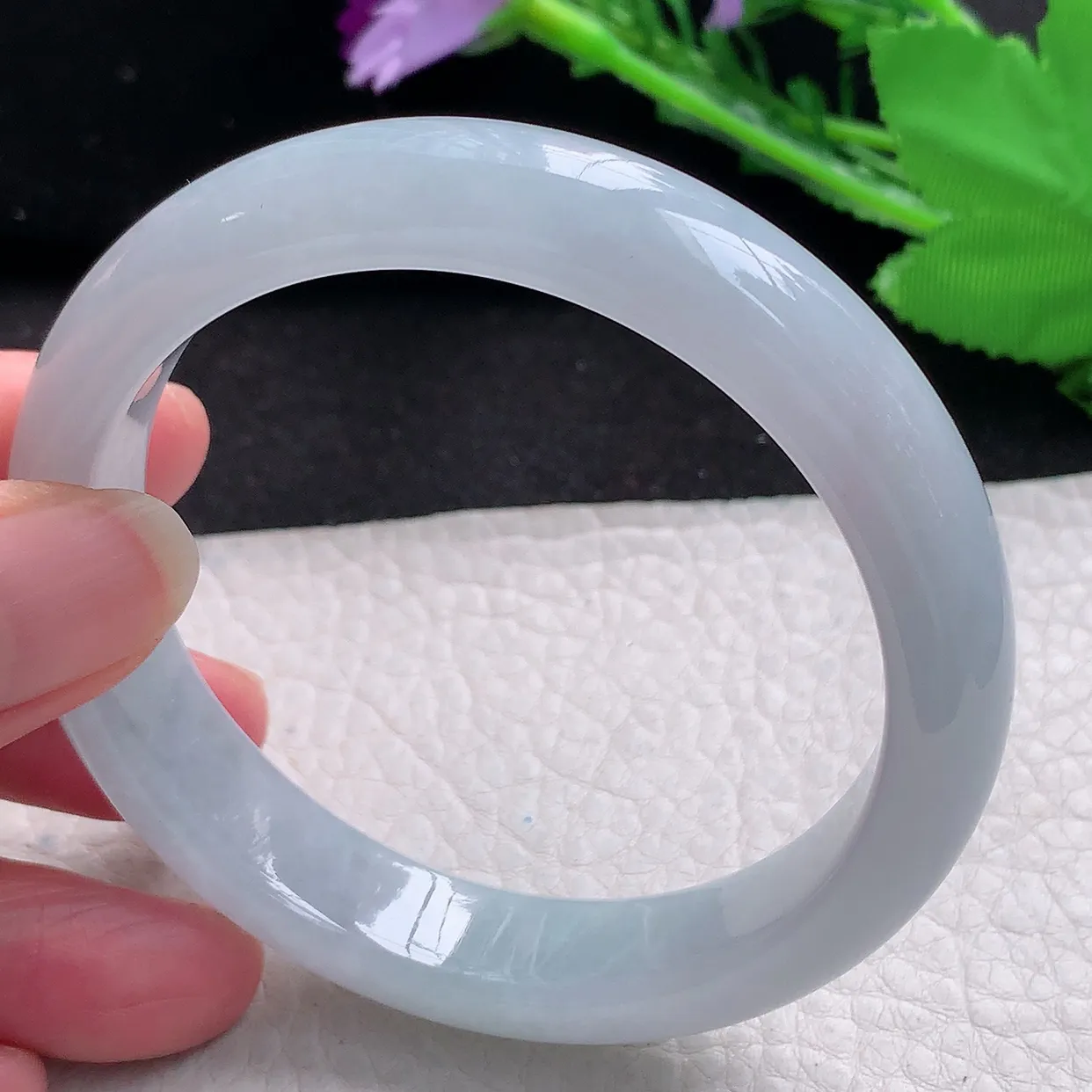 xx自然光57.5*12.5*8平安镯 缅甸翡翠A货冰胶淡雅宽边玉手镯玉手环