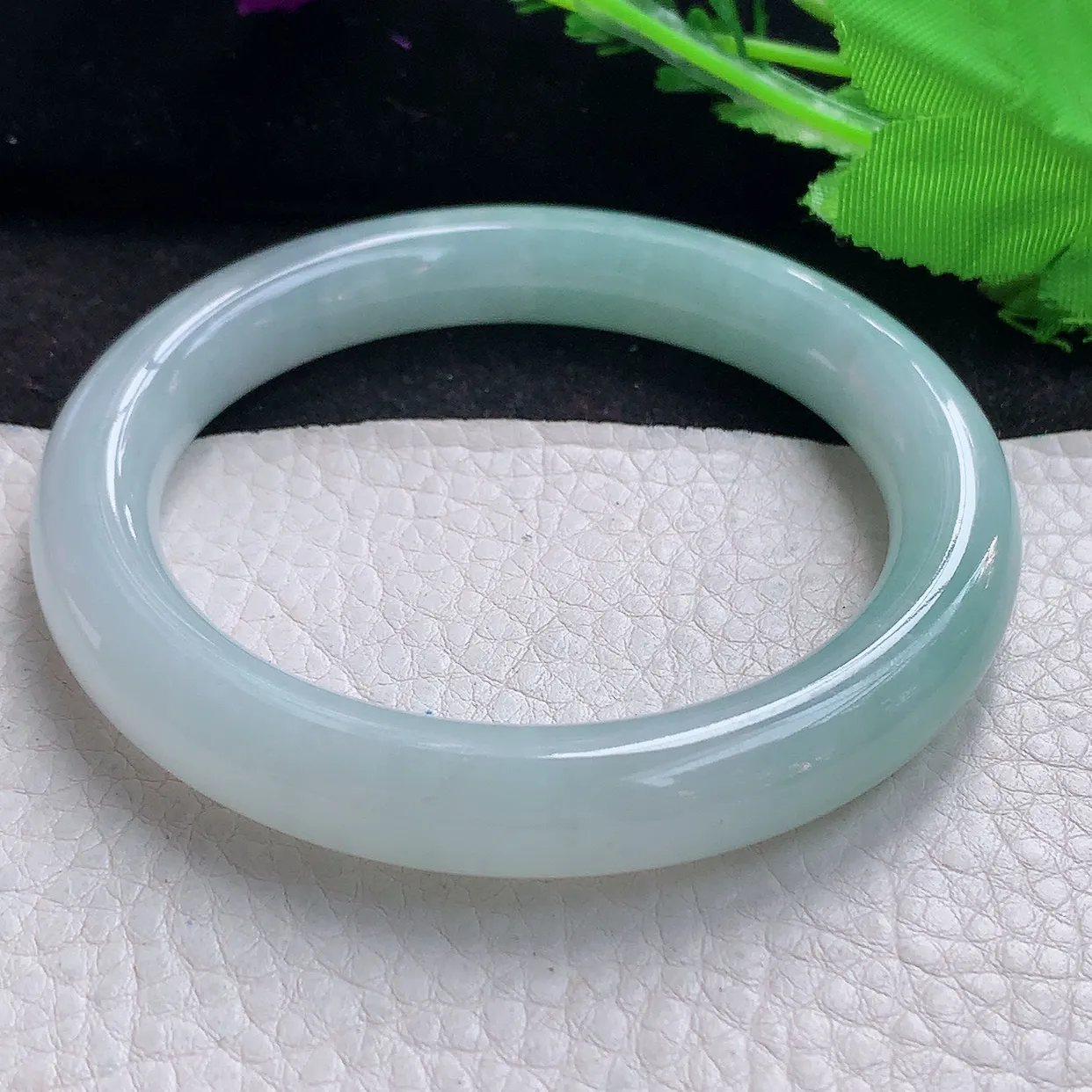 nr大圈口59.5*11*10.3美人镯 缅甸翡翠A货蓝韵圆条玉手镯玉手环