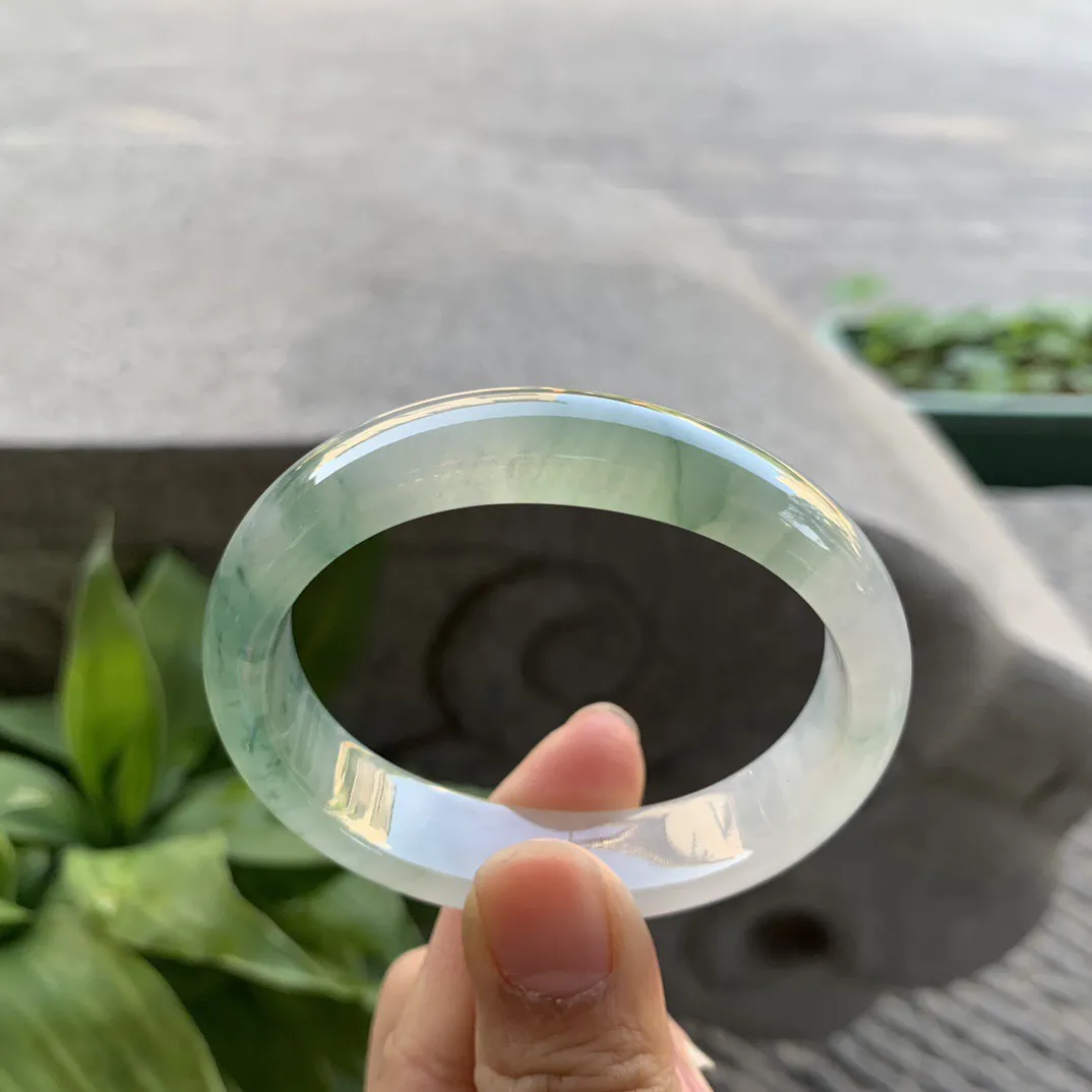 圈口54.2-45.8-13.2-7.1 【冰种飘花贵妃手镯】贵妃54 55可戴