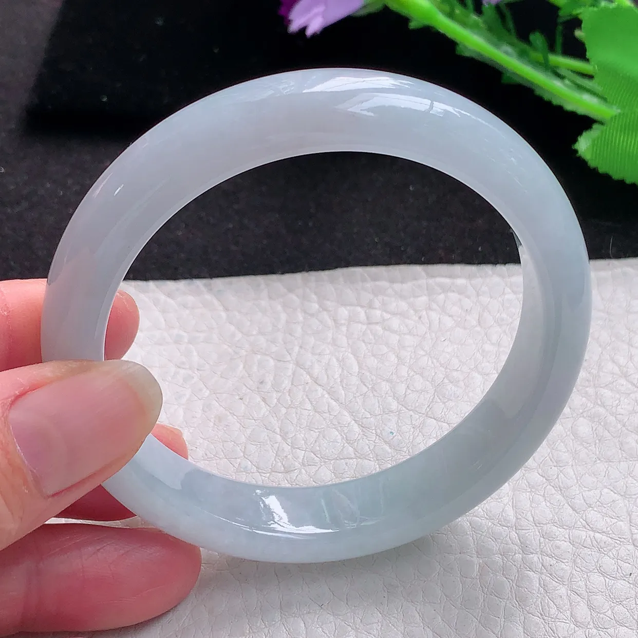 xx自然光57.5*12.5*8平安镯 缅甸翡翠A货冰胶淡雅宽边玉手镯玉手环