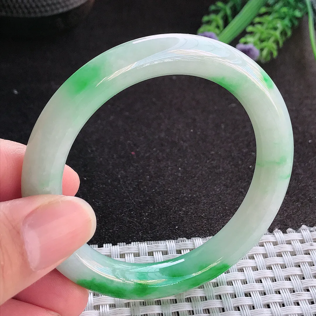 天然A货翡翠52.5/9.3/9.5老坑精美辣阳绿圆条手镯翡翠玉镯
