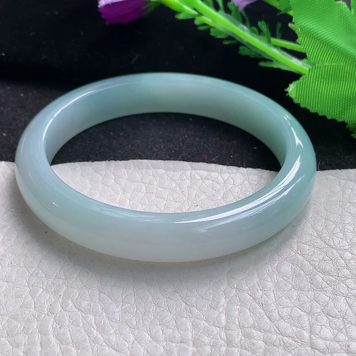 xx自然光59*11*7.8平安镯 缅甸翡翠A货冰胶浅绿宽边玉手镯玉手环