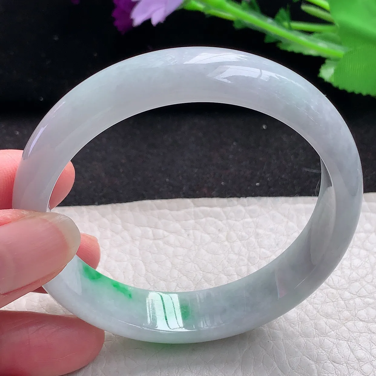 jm自然光58.5*13.9*7平安镯 缅甸翡翠A货飘阳绿宽边玉手镯玉手环