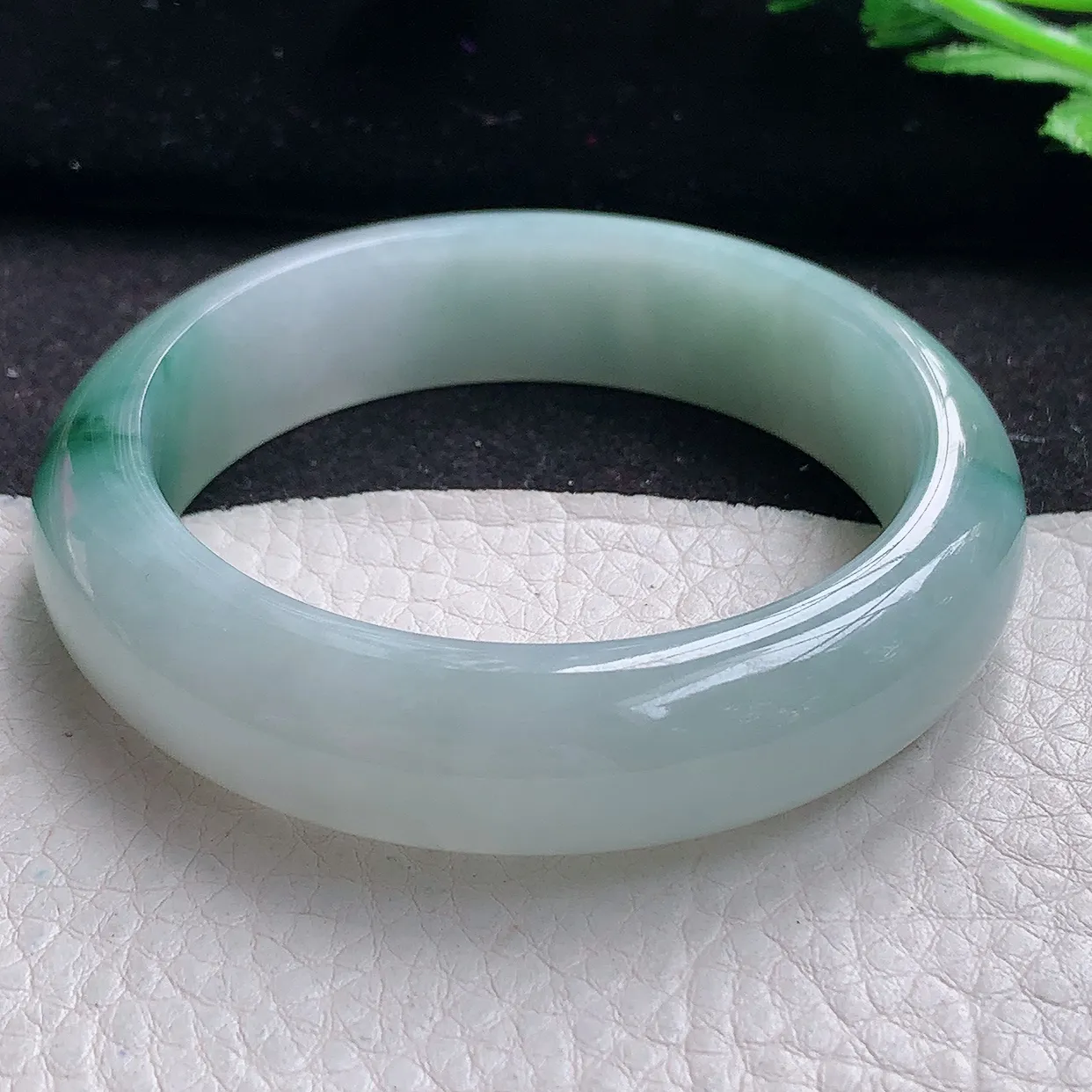 jm小圈口53*14.3*8平安镯 缅甸翡翠A货冰飘花宽边玉手镯玉手环