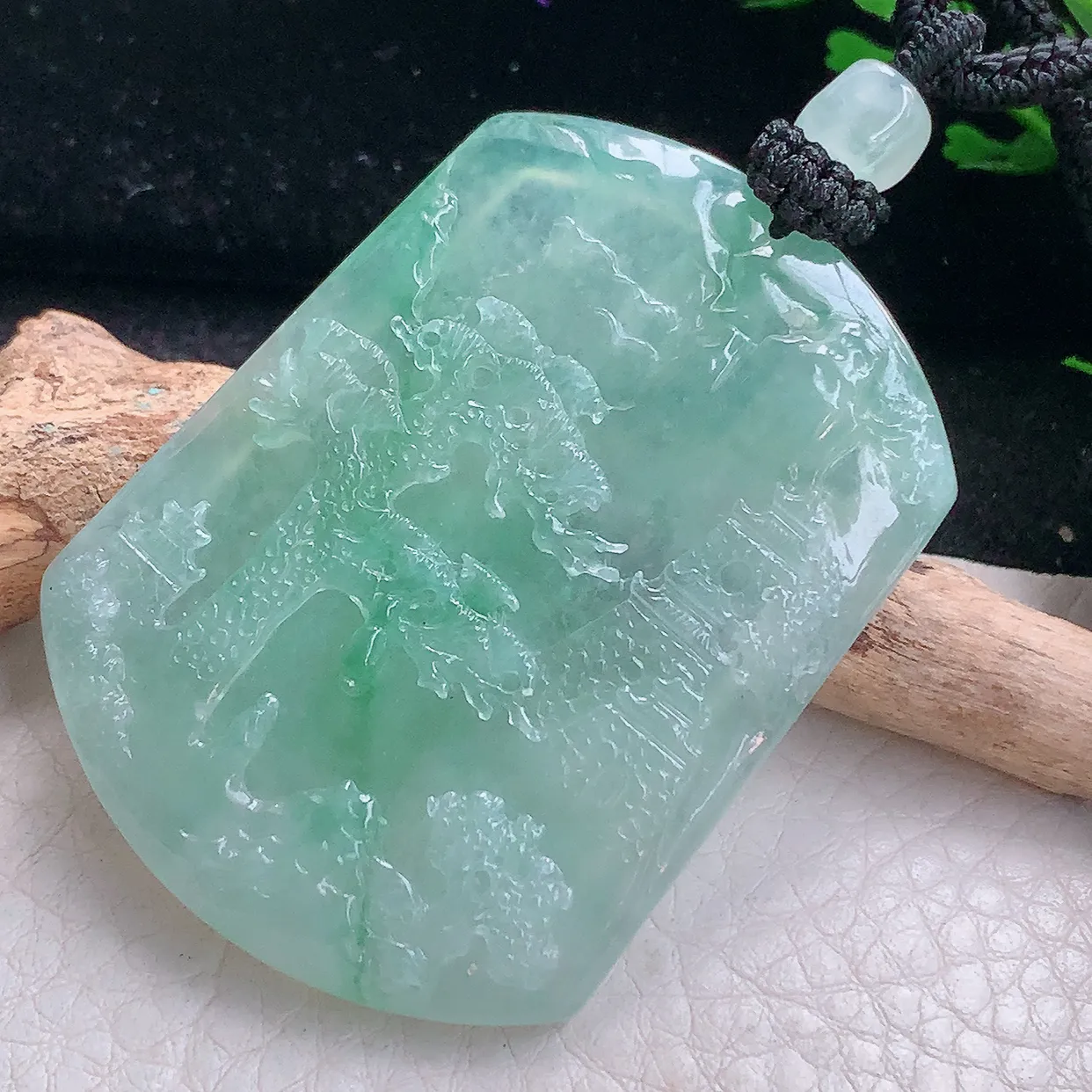 yl实拍50*37.5*5.6天然缅甸翡翠冰飘花山水牌吊坠 精雕悠然自得玉坠渊源流长