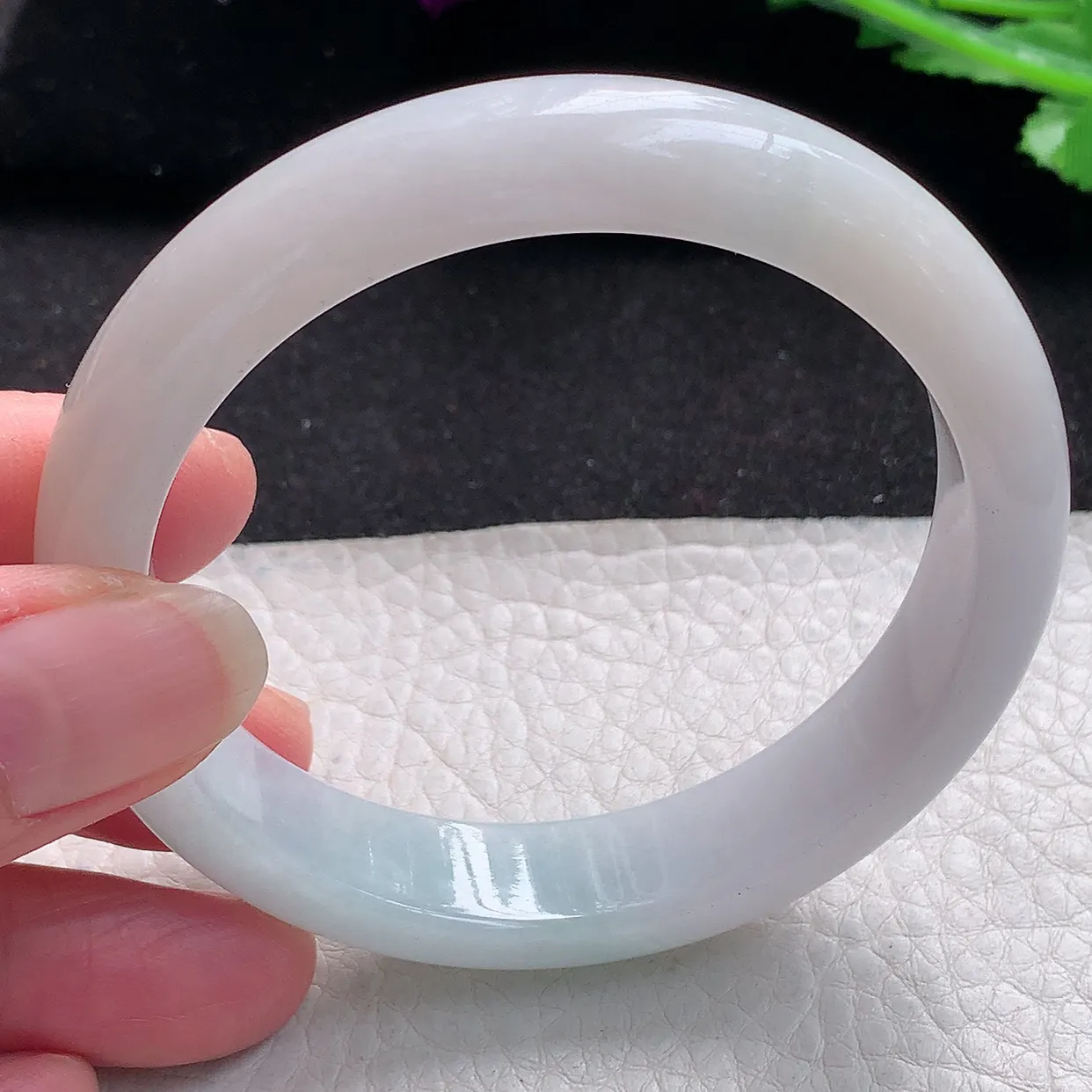 qn自然光57*12.2*7.8平安镯 缅甸翡翠A货蓝韵宽边玉手镯玉手环