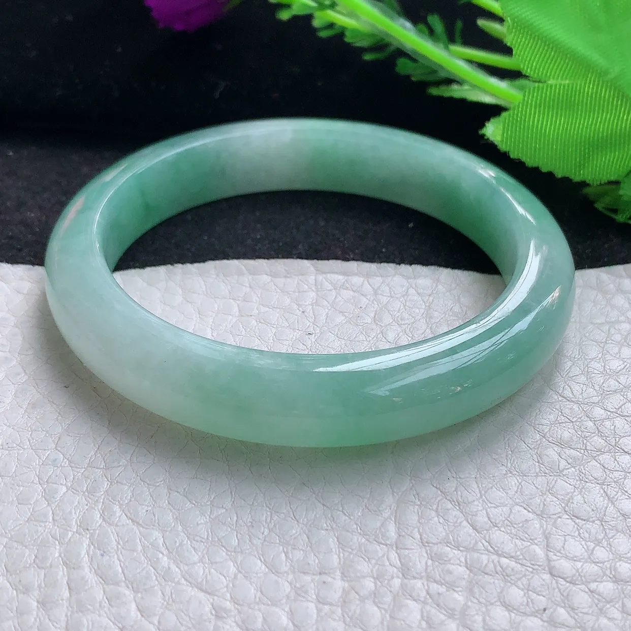 hy自然光57.5*11.2*8.5平安镯 缅甸翡翠A货冰绿宽边玉手镯玉手环