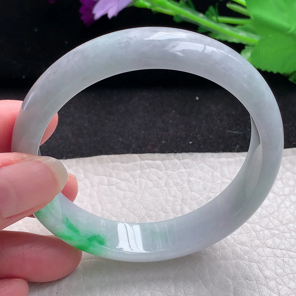 jm自然光58.5*13.9*7平安镯 缅甸翡翠A货飘阳绿宽边玉手镯玉手环