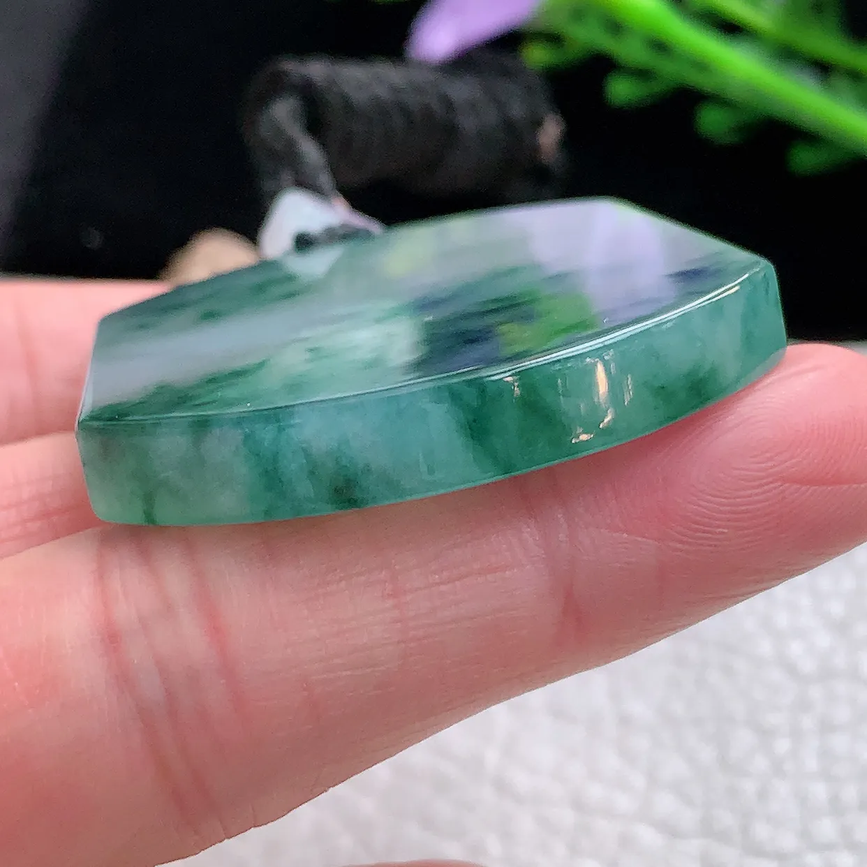 yl实拍49.8*41*6.2天然缅甸翡翠冰飘花意境无事牌吊坠 素面简单玉坠