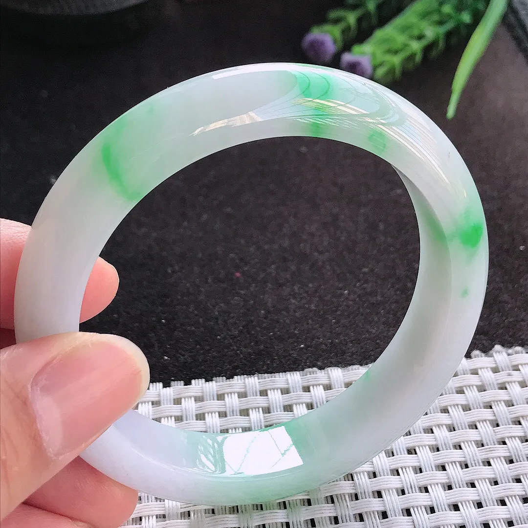 天然A货翡翠58/13/8.8老坑精美冰润飘阳绿手镯宽边玉镯