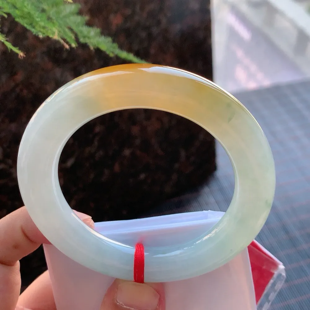 圆条高冰黄翡 无瑕 尺寸:56.1/12.1 超值