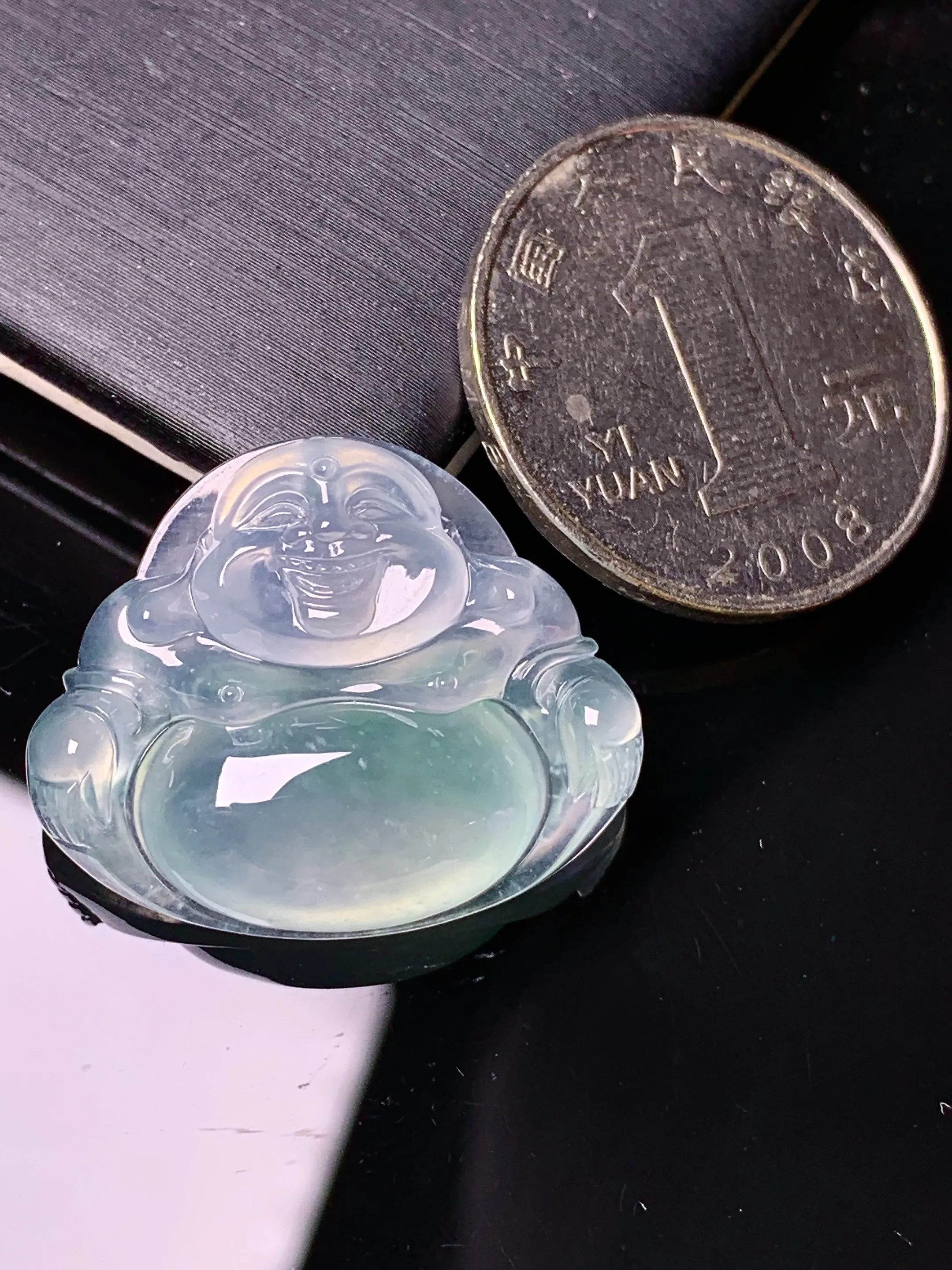 冰种佛公吊坠 玉质细腻 色泽清新艳丽 整体尺寸22*26.8*6.3