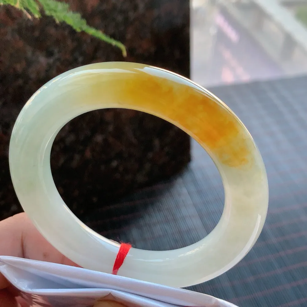 圆条高冰黄翡 无瑕 尺寸:56.1/12.1 超值