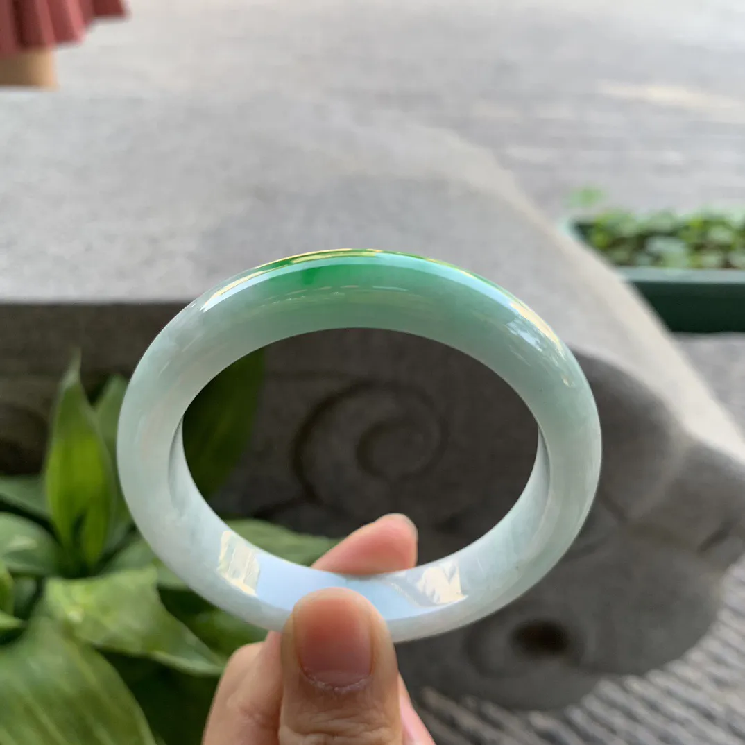 圈口56.7-11.8-8.6 【辣阳绿正圈手镯】正圈56 57可戴