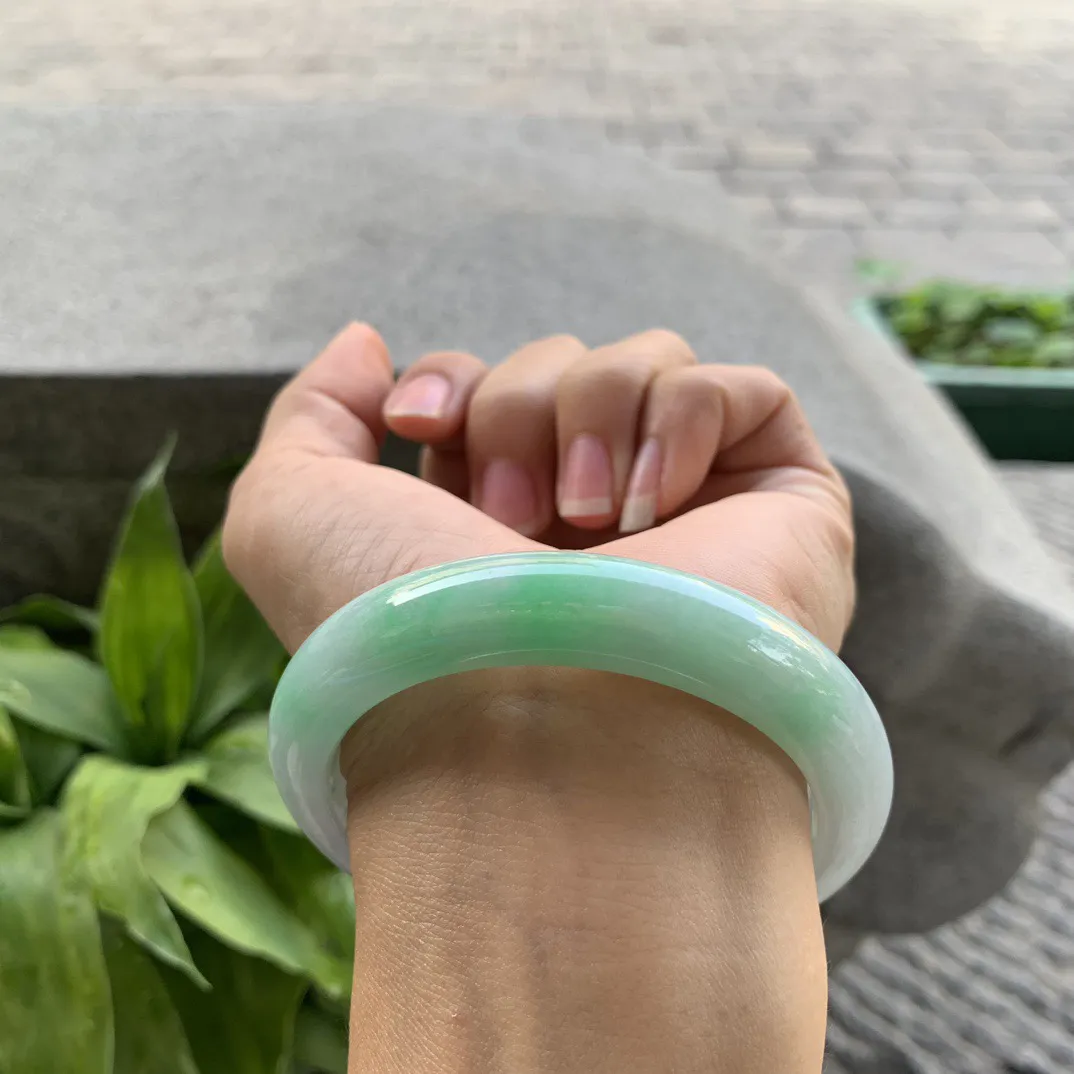 圈口 56.3-11.4-8.5【飘绿正圈手镯】正圈56 57可戴