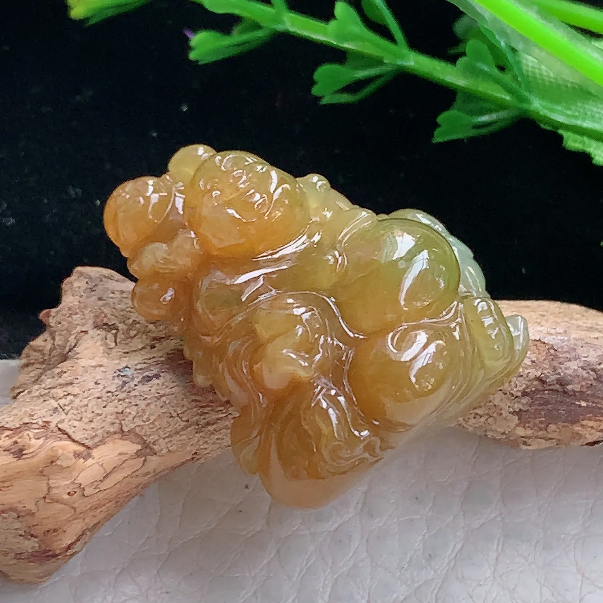 Lz实拍29.2*23.8*11.5天然缅甸翡翠冰糖黄弥勒佛吊坠 佛公玉坠