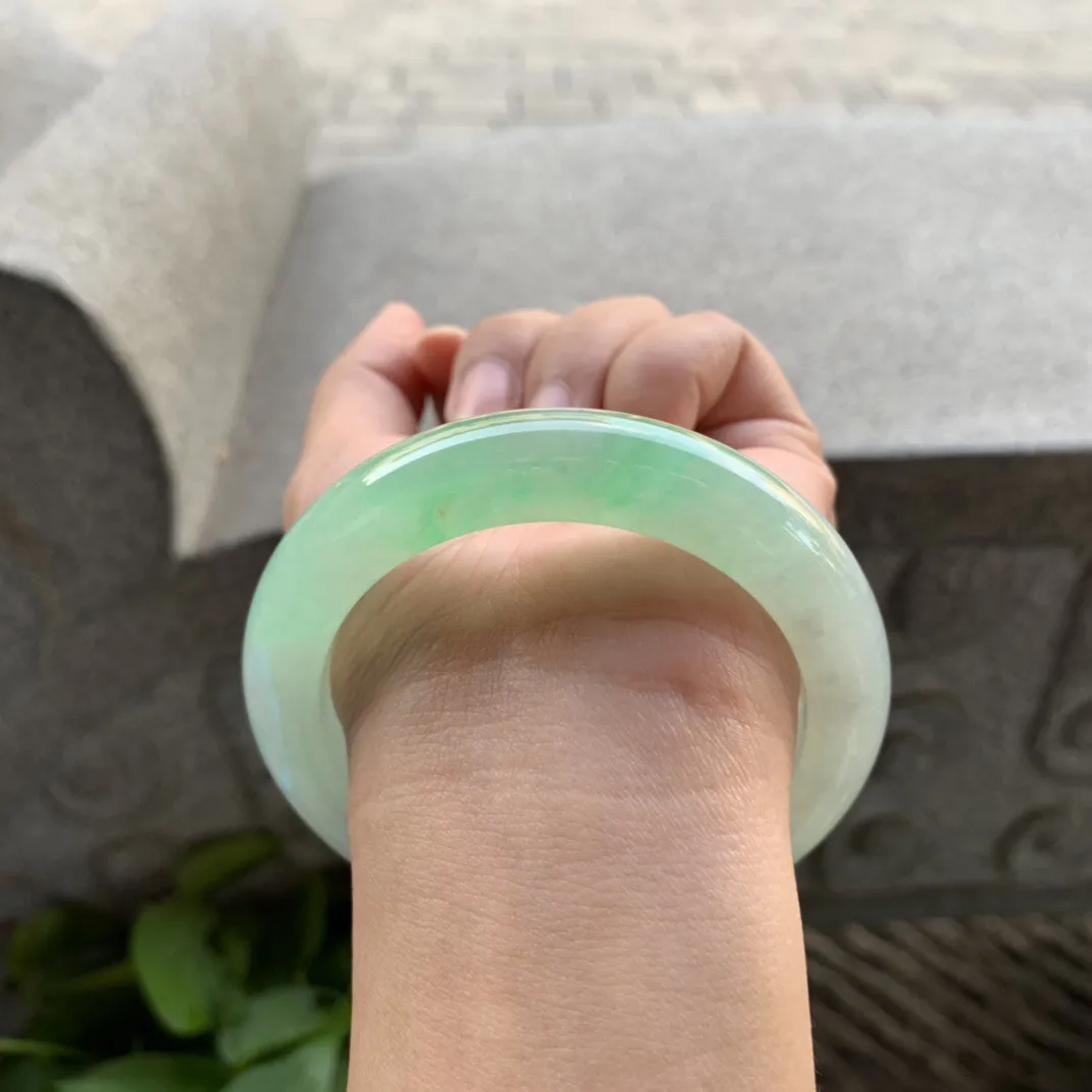 圈口 56.3-12.5-9.9【冰阳绿正圈手镯】正圈56 57可戴