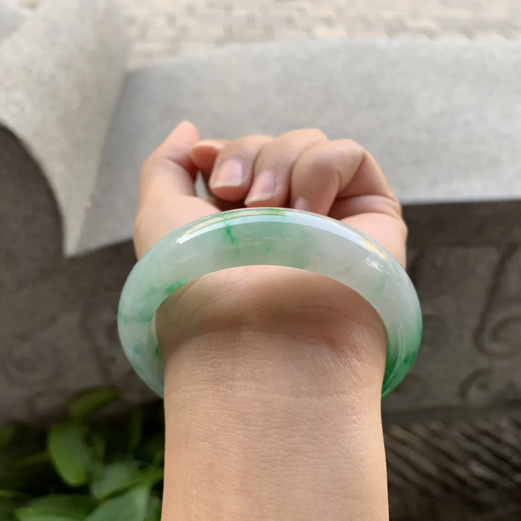 圈口 55-13.3-8.2【飘阳绿正圈手镯】正圈 55 56可戴