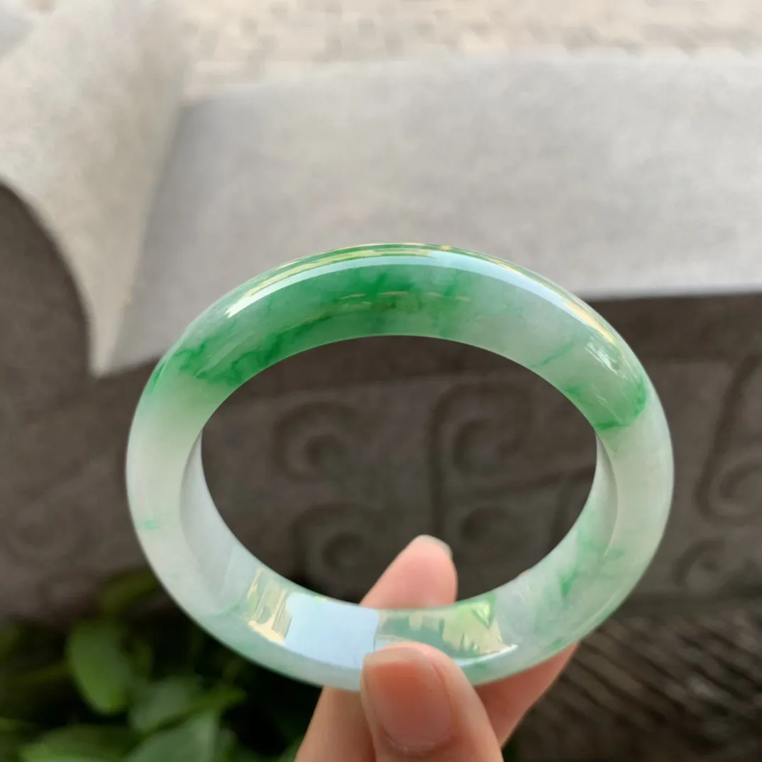圈口 55-13.3-8.2【飘阳绿正圈手镯】正圈 55 56可戴