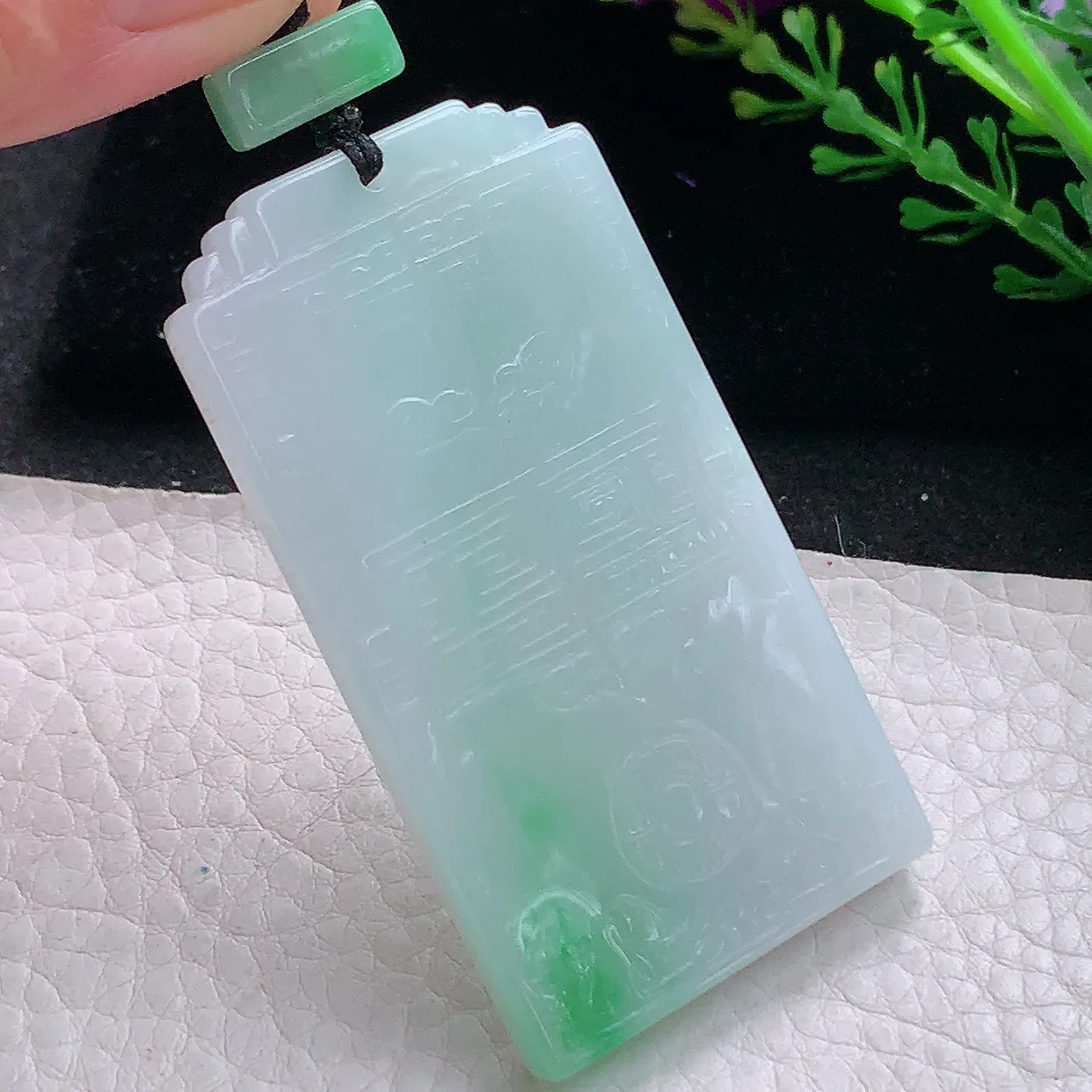 Lz实拍60.8*32.6*5.6天然缅甸翡翠仿古雕花无事牌吊坠 祥云如意子岗牌玉坠