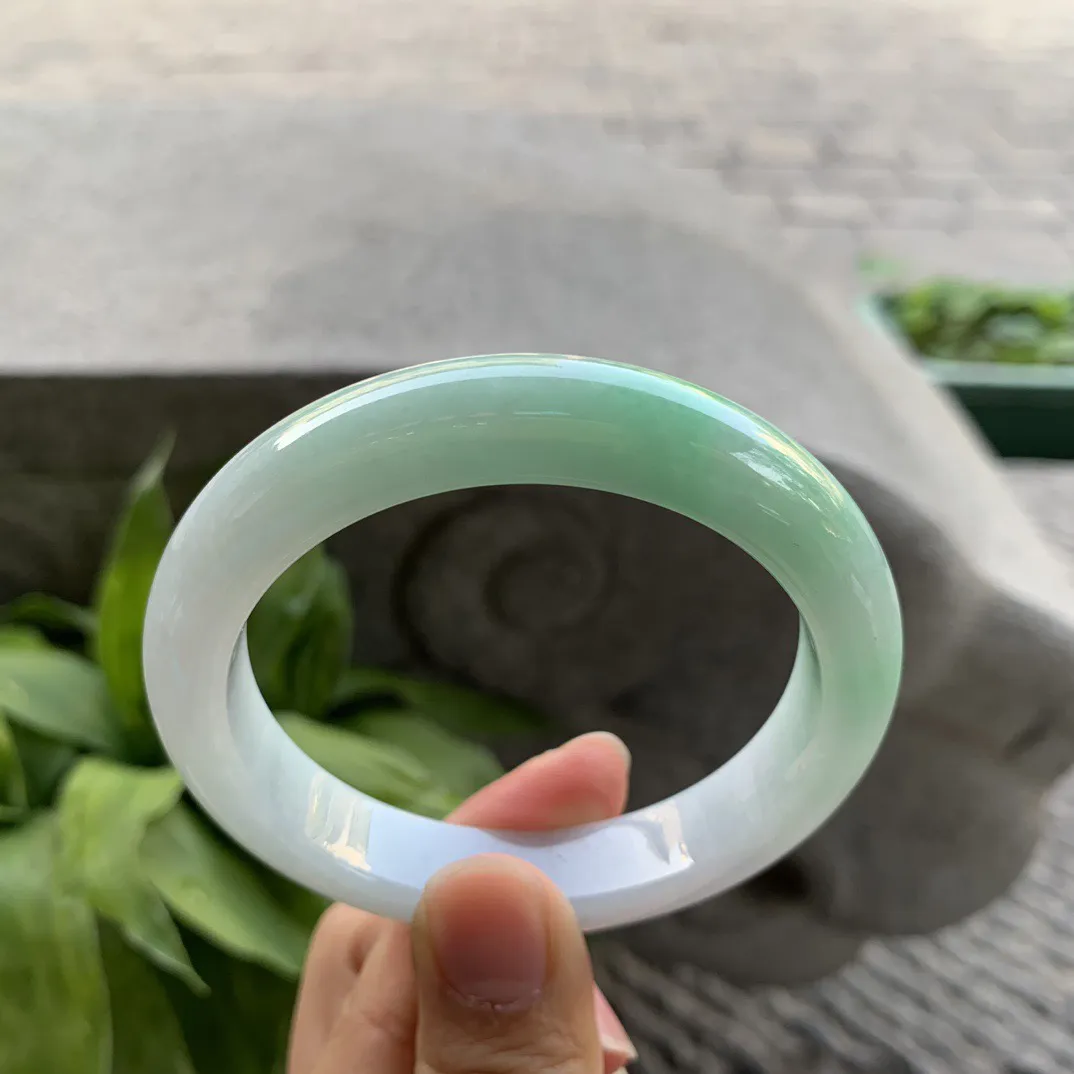 圈口 56.3-11.4-8.5【飘绿正圈手镯】正圈56 57可戴
