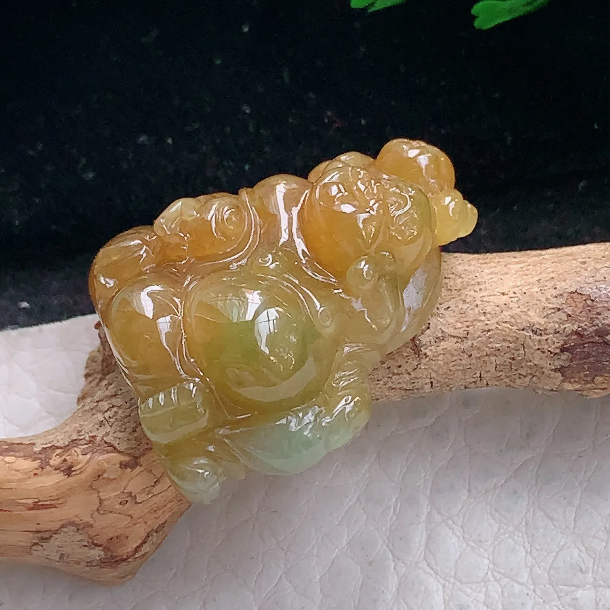 Lz实拍29.2*23.8*11.5天然缅甸翡翠冰糖黄弥勒佛吊坠 佛公玉坠